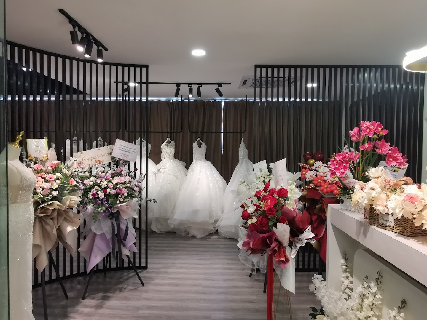 Vow Bridal Signature gallery photo