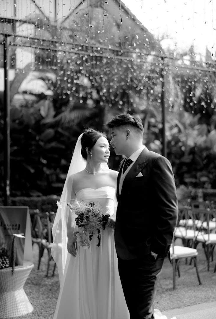 weds weddings gallery photo