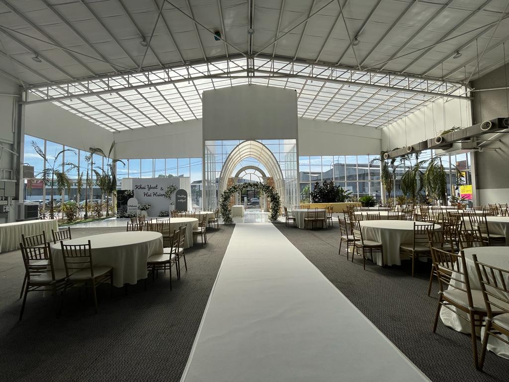 White Ballroom PJ gallery photo