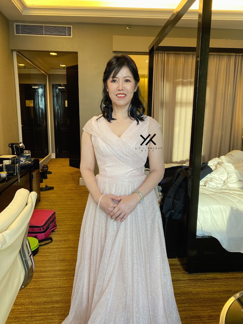 XY Makeup Studio & Nails gallery photo